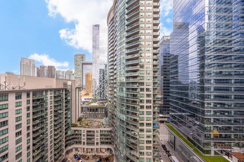 Photo 14 at 2103 - 19 Grand Trunk Crescent, Waterfront Communities C1, Toronto