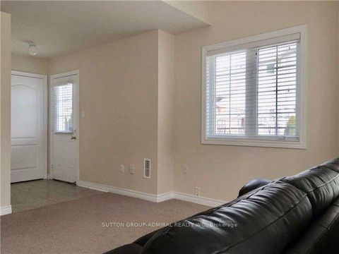 Photo 12 at 2 - 15 Old Colony Road, Oak Ridges Lake Wilcox, Richmond Hill