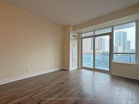 Photo 8 at 605 - 28 Linden Street, North St. James Town, Toronto