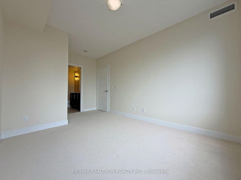 Photo 11 at 605 - 28 Linden Street, North St. James Town, Toronto