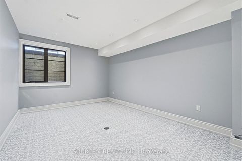 Photo 41 at 9 Sandpiper Court, Donalda, Toronto