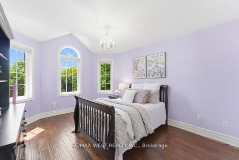 Photo 22 at 205 Fletcher Drive, Maple, Vaughan