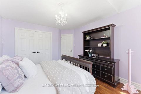 Photo 23 at 205 Fletcher Drive, Maple, Vaughan
