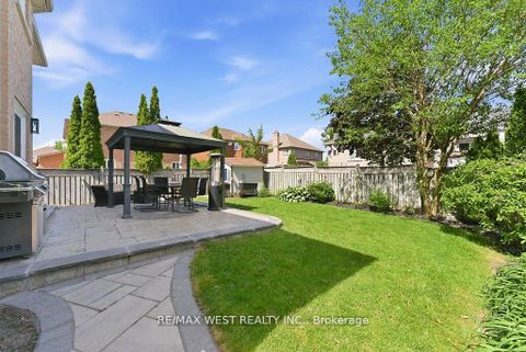 Photo 36 at 205 Fletcher Drive, Maple, Vaughan