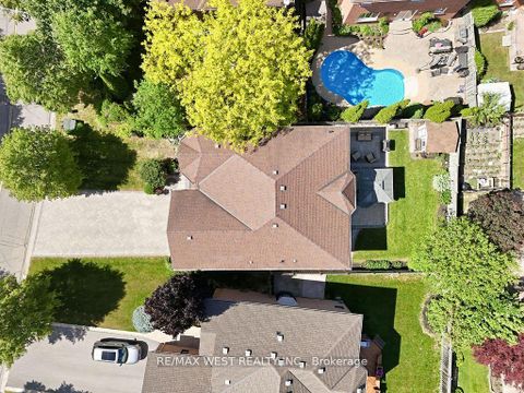 Photo 41 at 205 Fletcher Drive, Maple, Vaughan