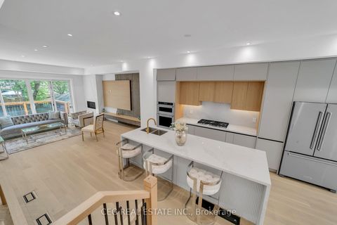 Photo 29 at 21 Sixteenth Street, New Toronto, Toronto