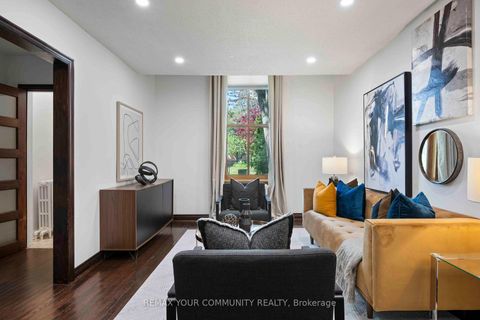Photo 4 at 251 Berkeley Street, Moss Park, Toronto