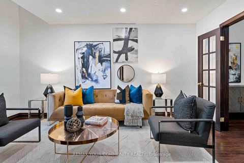 Photo 5 at 251 Berkeley Street, Moss Park, Toronto