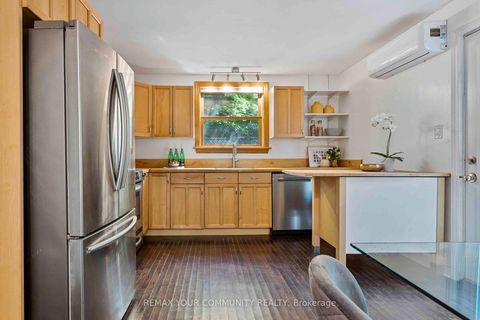 Photo 18 at 251 Berkeley Street, Moss Park, Toronto