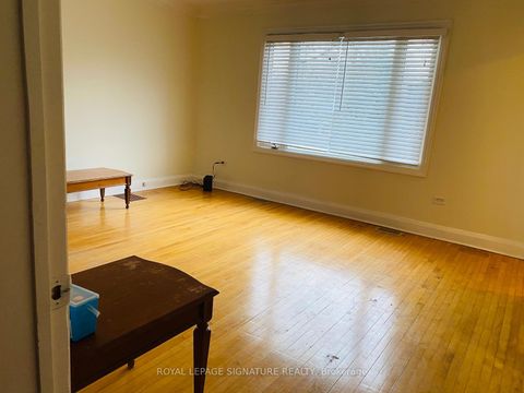 Photo 9 at 59 Penetang Street, Codrington, Barrie