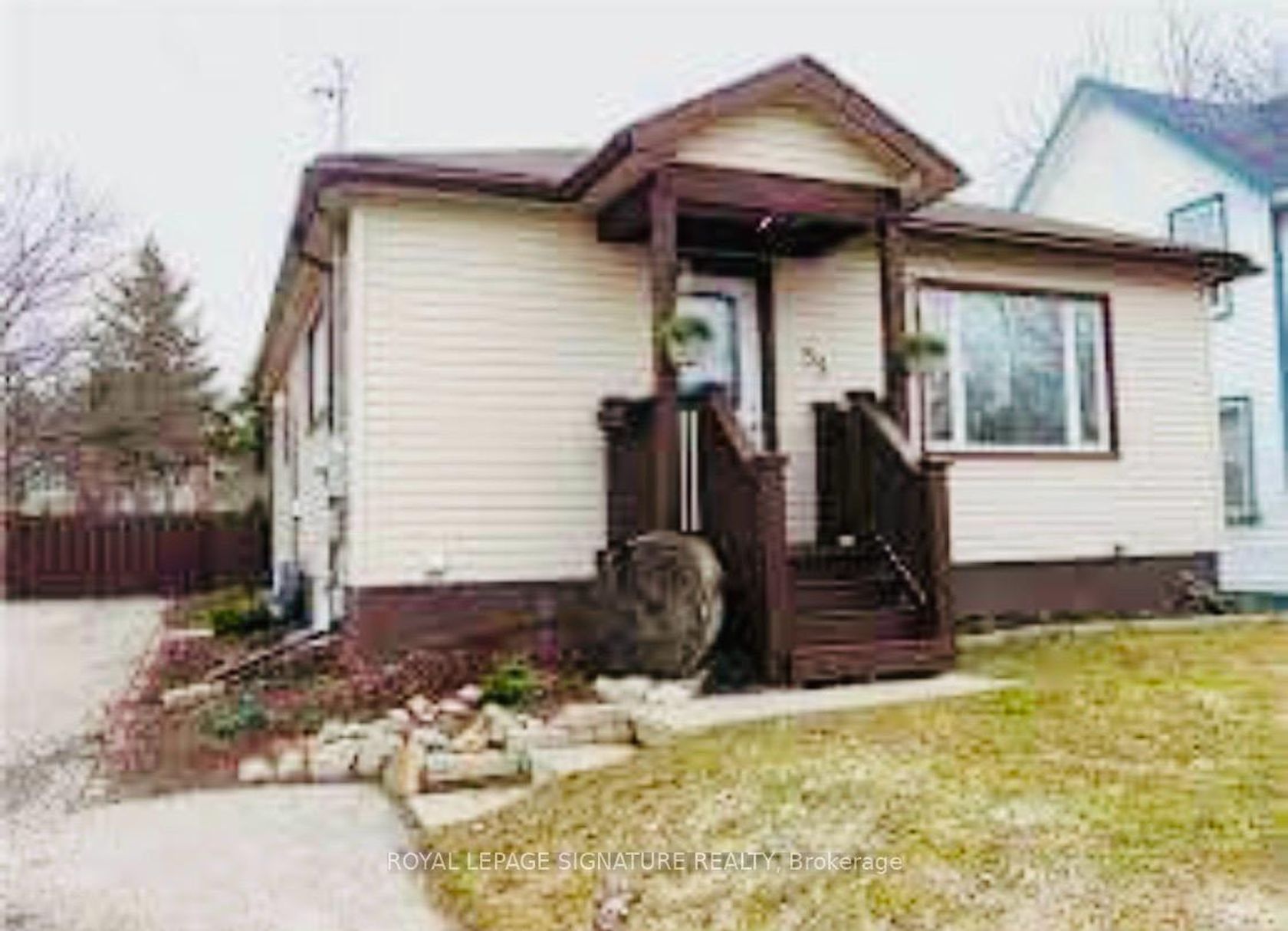 59 Penetang Street, Codrington, Barrie photo number 2