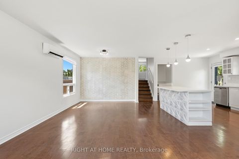 Photo 5 at 68 Overbank Drive, McLaughlin, Oshawa