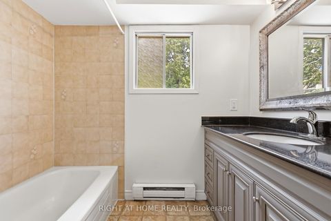 Photo 17 at 68 Overbank Drive, McLaughlin, Oshawa