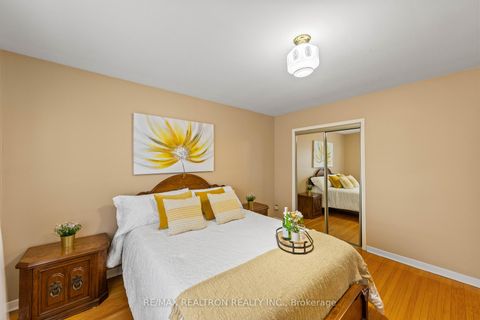 Photo 9 at 1144 Glengrove Avenue W, Glen Park, Toronto