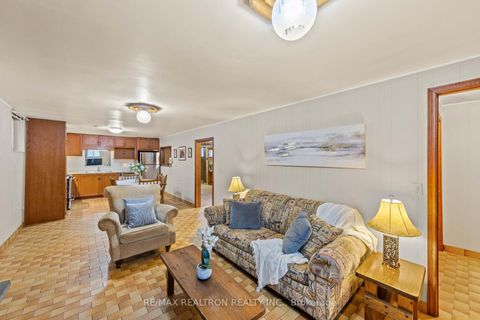 Photo 20 at 1144 Glengrove Avenue W, Glen Park, Toronto