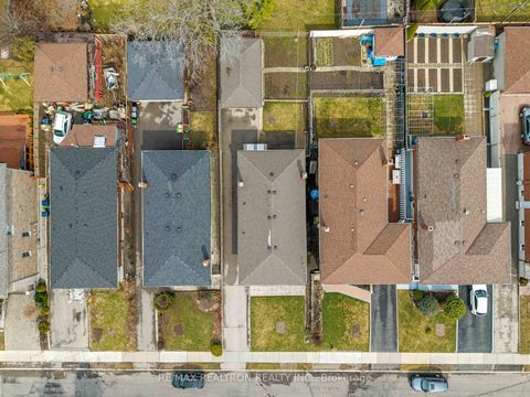 Photo 30 at 1144 Glengrove Avenue W, Glen Park, Toronto