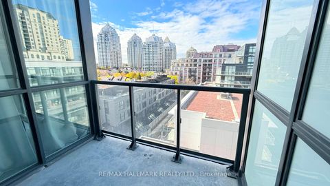 Photo 14 at 708 - 6 Greenbriar Road, Bayview Village, Toronto
