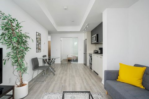 Photo 5 at 307 - 2300 St Clair Avenue W, Junction Area, Toronto
