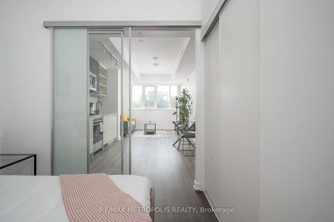 Photo 12 at 307 - 2300 St Clair Avenue W, Junction Area, Toronto