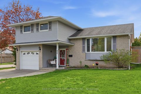 Photo 2 at 986 Central Park Boulevard N, Centennial, Oshawa
