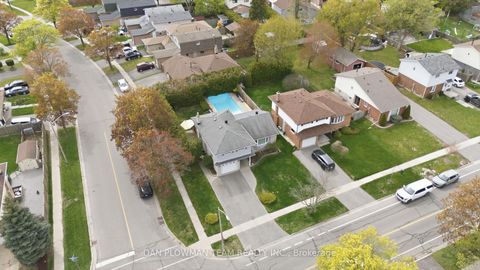 Photo 4 at 986 Central Park Boulevard N, Centennial, Oshawa