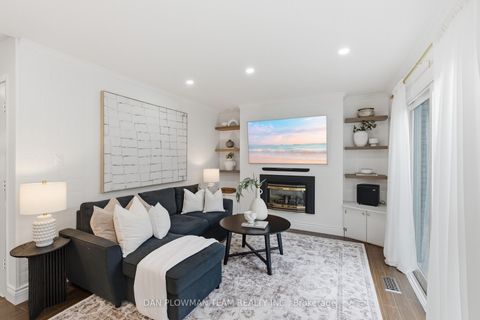 Photo 7 at 986 Central Park Boulevard N, Centennial, Oshawa
