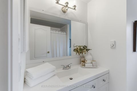 Photo 29 at 986 Central Park Boulevard N, Centennial, Oshawa