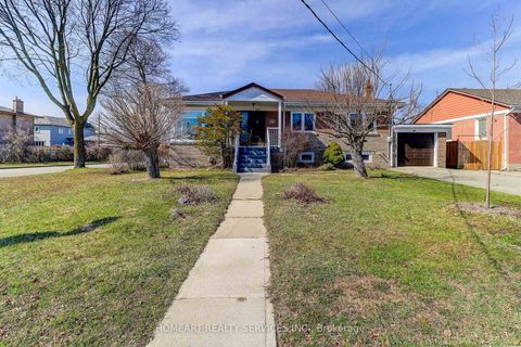 Photo 0 at 280 Waterloo Avenue, Bathurst Manor, Toronto