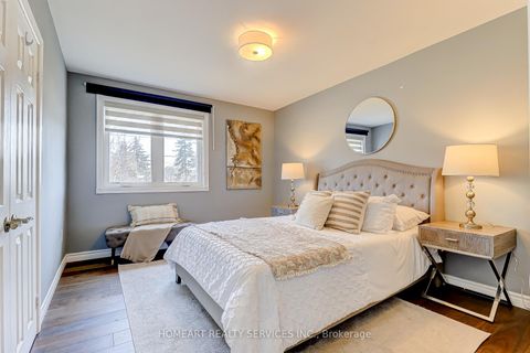 Photo 11 at 280 Waterloo Avenue, Bathurst Manor, Toronto