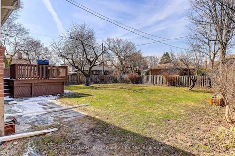 Photo 22 at 280 Waterloo Avenue, Bathurst Manor, Toronto