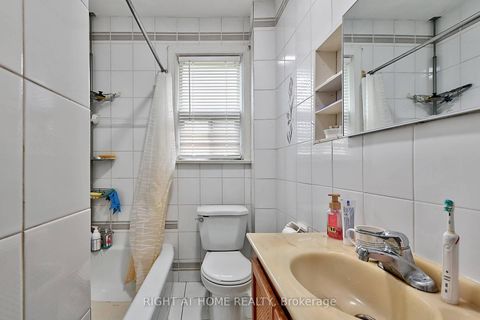 Photo 5 at 34 William Cragg Drive, CFB, Toronto