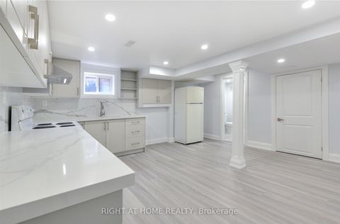 Photo 18 at 34 William Cragg Drive, CFB, Toronto