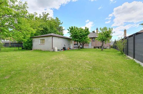 Photo 30 at 34 William Cragg Drive, CFB, Toronto