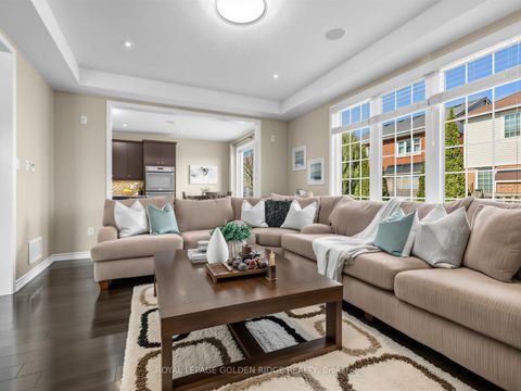 Photo 5 at 78 Bulmer Crescent, Woodland Hill, Newmarket