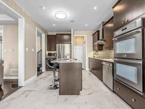 Photo 7 at 78 Bulmer Crescent, Woodland Hill, Newmarket