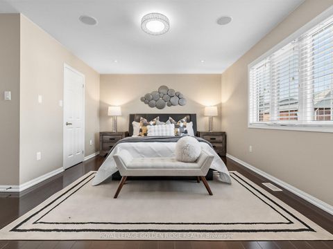 Photo 17 at 78 Bulmer Crescent, Woodland Hill, Newmarket