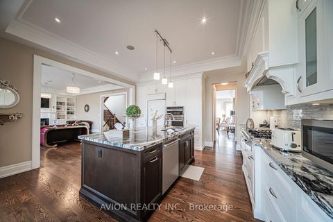 Photo 9 at 136 Homewood Avenue, Newtonbrook West, Toronto