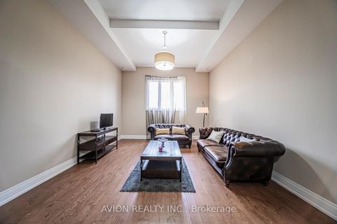 Photo 32 at 136 Homewood Avenue, Newtonbrook West, Toronto