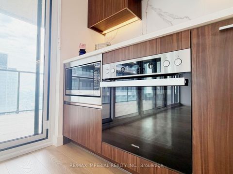 Photo 7 at 4210 - 1 Concord cityplace Way, Waterfront Communities C1, Toronto