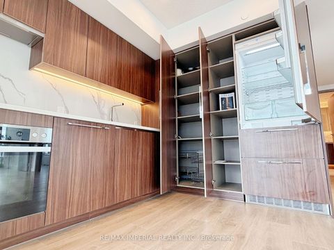 Photo 8 at 4210 - 1 Concord cityplace Way, Waterfront Communities C1, Toronto