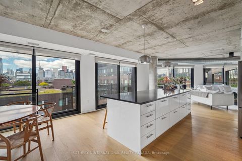 Photo 1 at Ph39 - 47 Lower River Street, Moss Park, Toronto