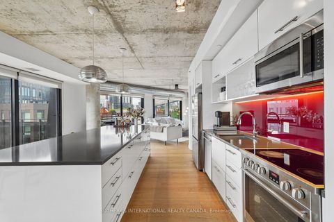 Photo 3 at Ph39 - 47 Lower River Street, Moss Park, Toronto