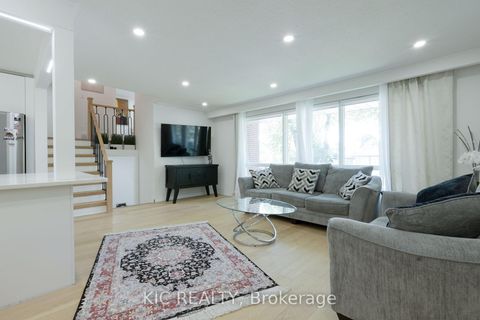 Photo 5 at 249 Tampico Road, Mill Pond, Richmond Hill