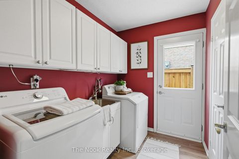 Photo 22 at 865 Lochness Crescent, McLaughlin, Oshawa