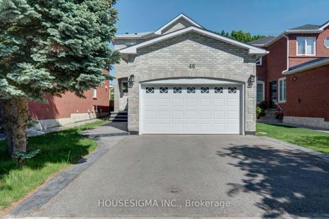 Photo 1 at 46 Venice Crescent, Beverley Glen, Vaughan