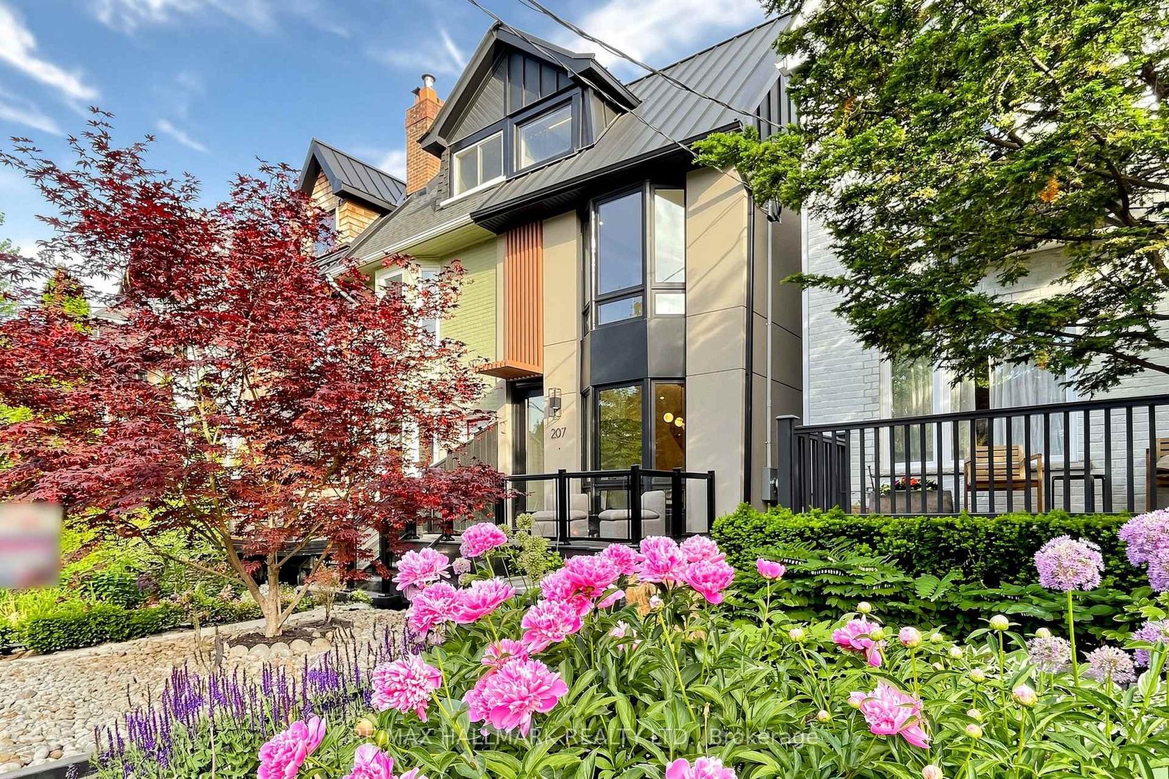 207 Victor Avenue, North Riverdale, Toronto 