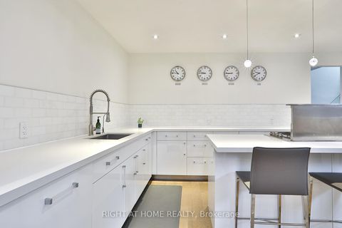 Photo 12 at 34 Scarcliff Gardens, Guildwood, Toronto