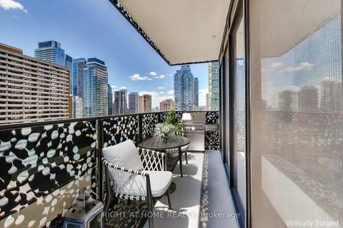 Photo 8 at 1406 - 55 Charles Street E, Yonge Corridor, Toronto
