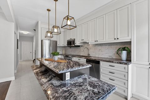 Photo 8 at 29 Bentwood Crescent, Patterson, Vaughan