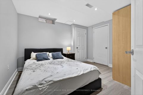 Photo 25 at 29 Bentwood Crescent, Patterson, Vaughan